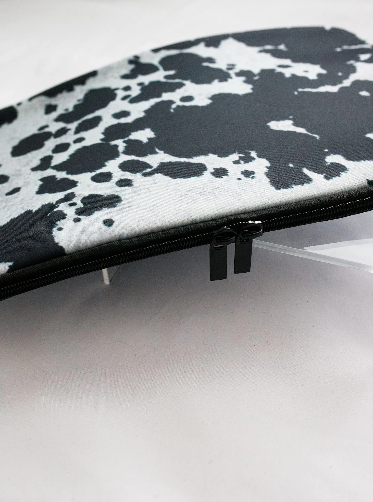 Black Cowhide Laptop Case