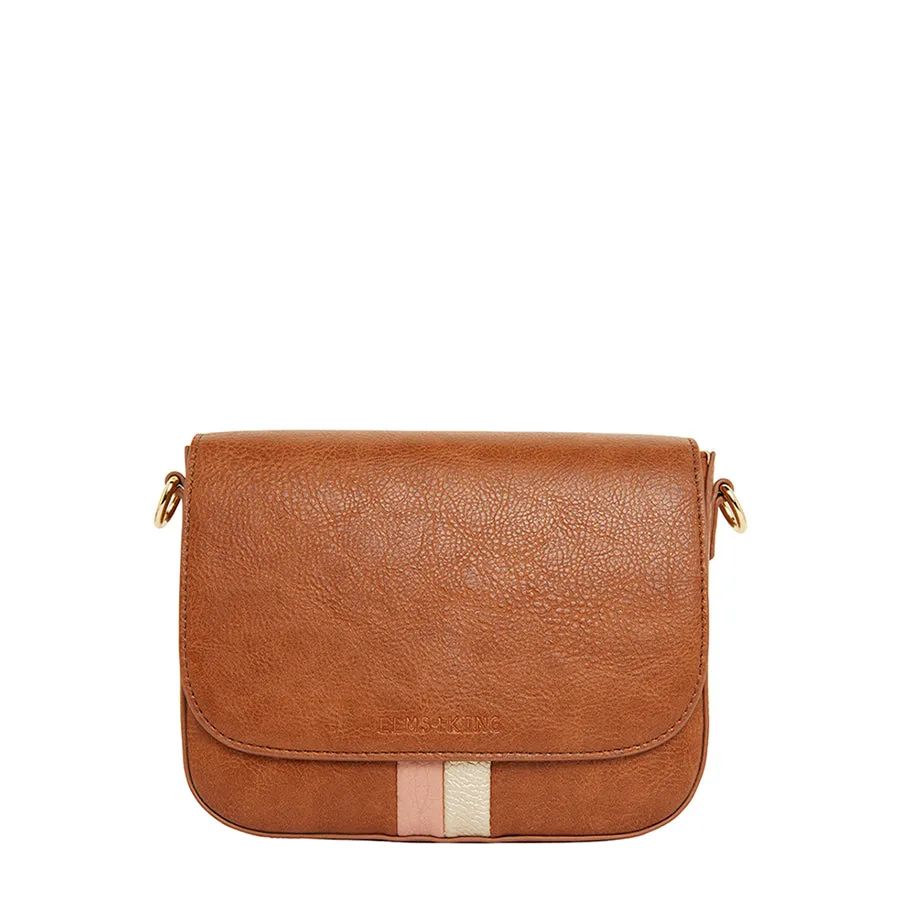 BROOKLYN CROSSBODY - TAN PEBBLE