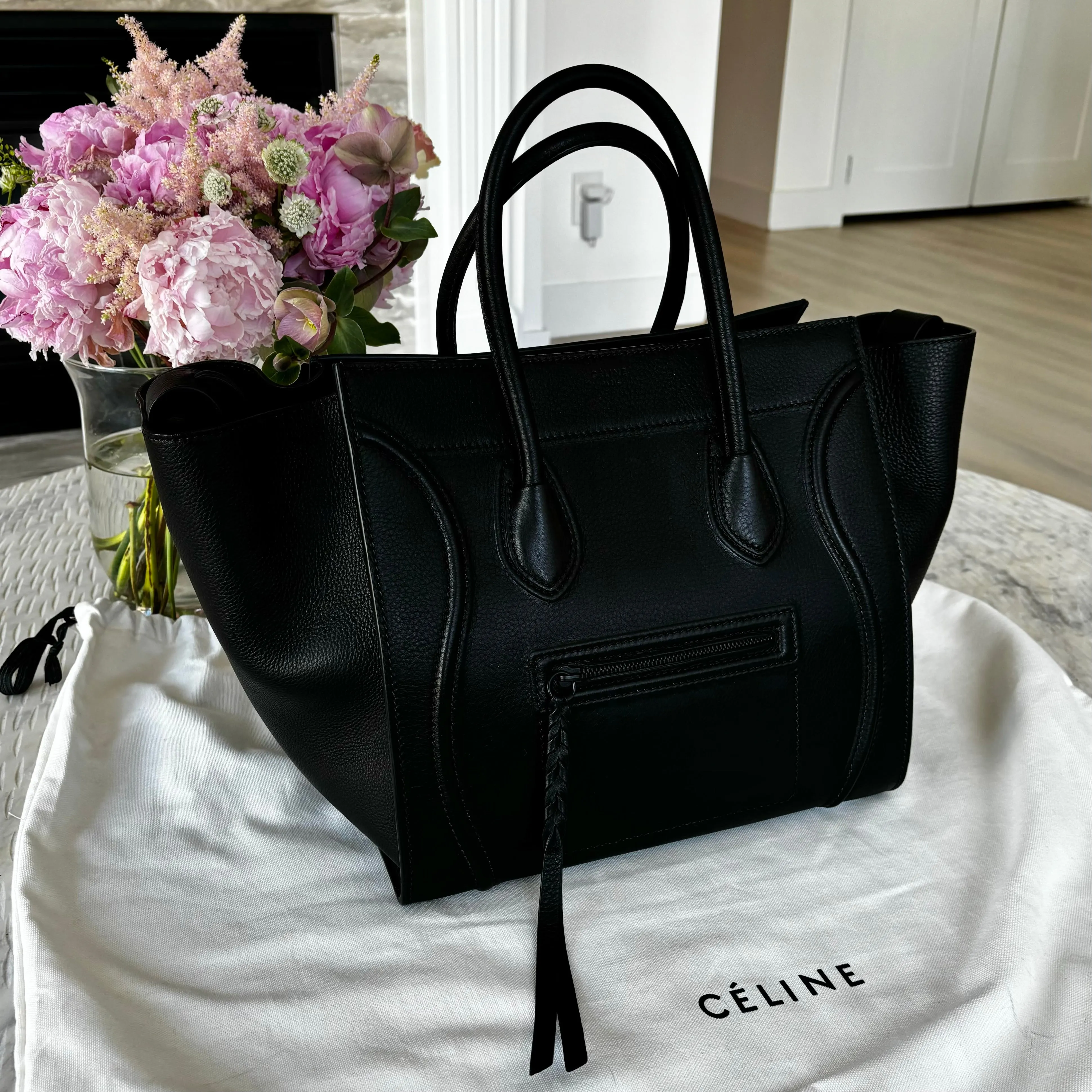 Celine Phantom Medium So Black Bag