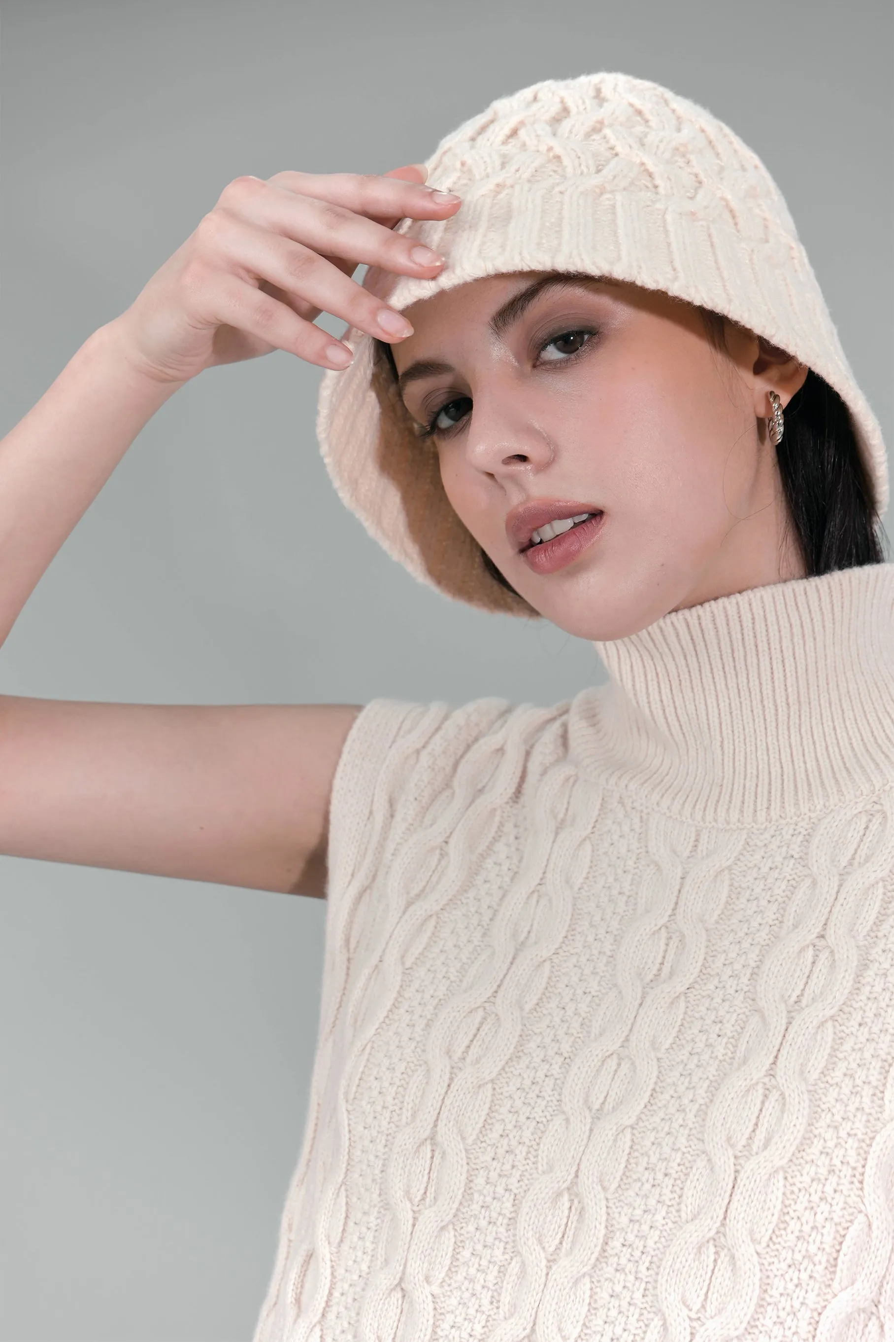 Knit Bucket Hat, Ivory