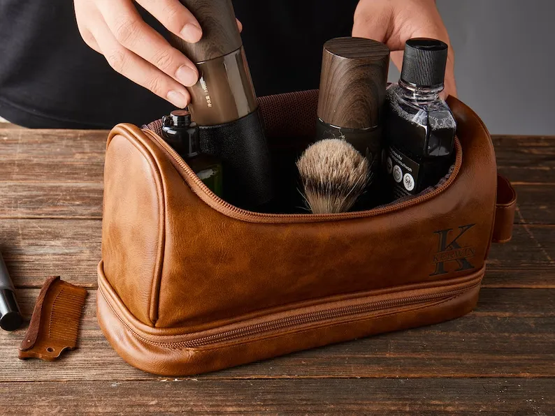 Personalized Toiletry Bag Groomsman Engraved Dopp Kit, Gift for Men/Him